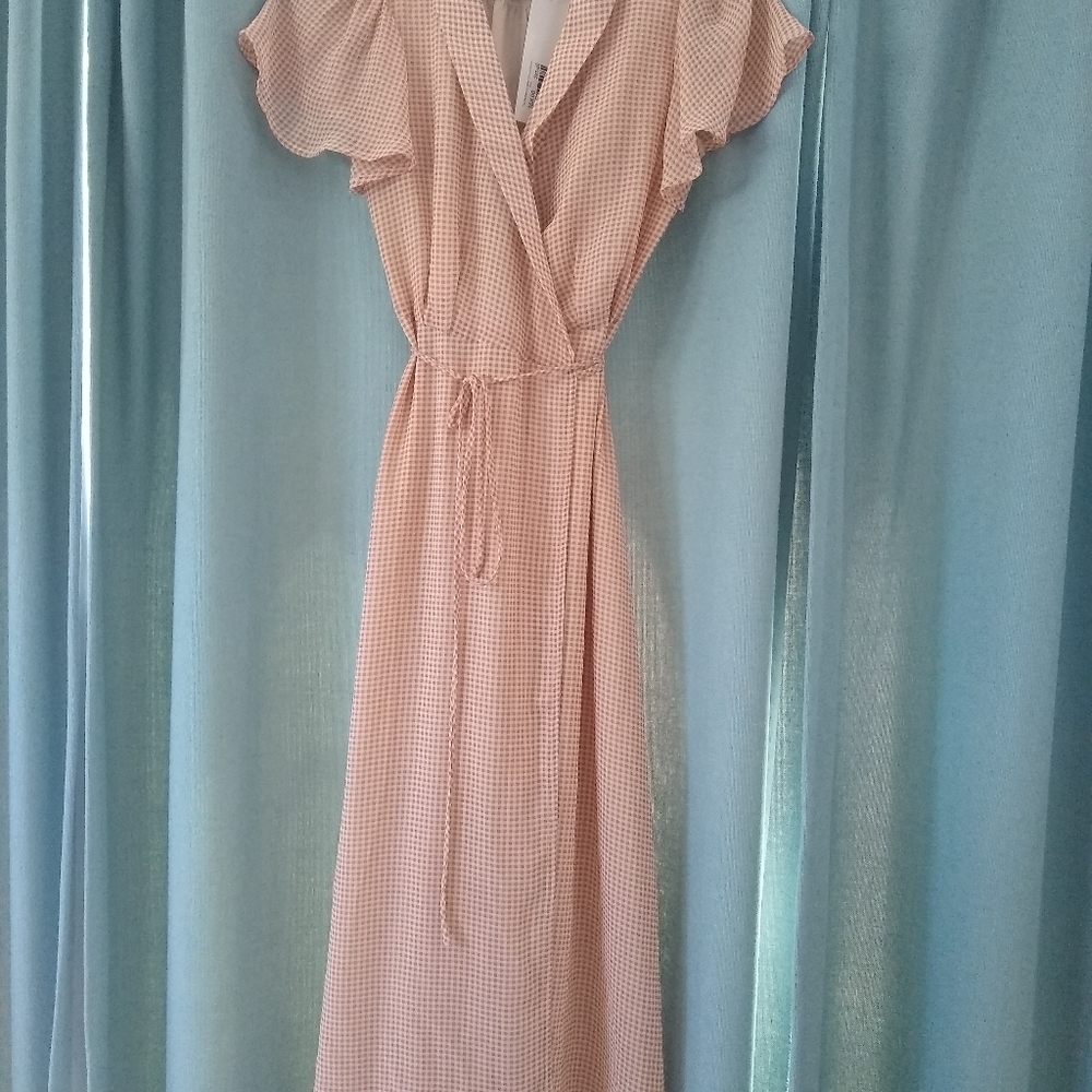 Dress - Picture 7 of 9